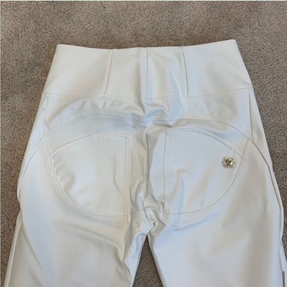 FREDDY WR.UP white faux leather vegan High Waisted 7/8 Length leggings Sz L NWT - Picture 5 of 10